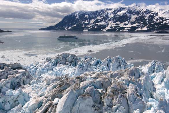 RCI, Serenade of the Seas, Exterior .jpg